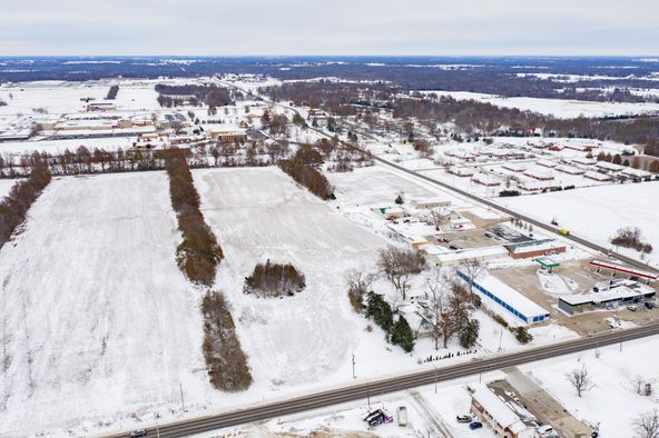 E Urbandale Dr and S Morley St: E Urbandale Dr & S Morley St, Moberly, MO 65270